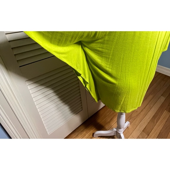 Micheal Kors size med women's top line green - Picture 10 of 16